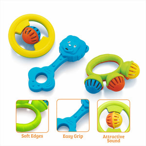 Vibrant, easy-to-grip rattle